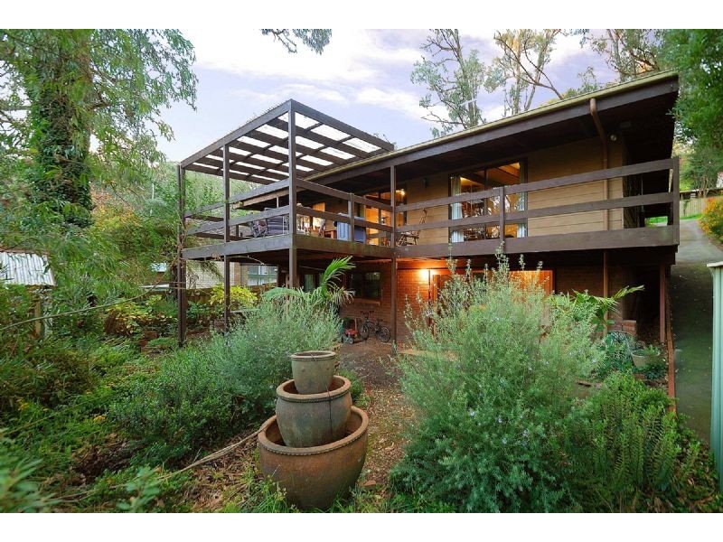 1 Albert Road, Clematis VIC 3782
