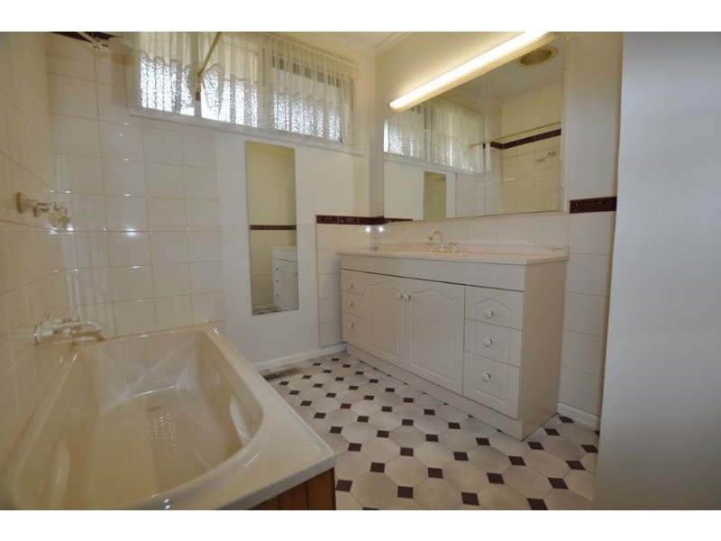 7 Legerwood Road, Narre Warren North VIC 3804