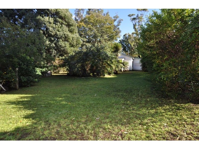 8 Kings Road, Emerald VIC 3782