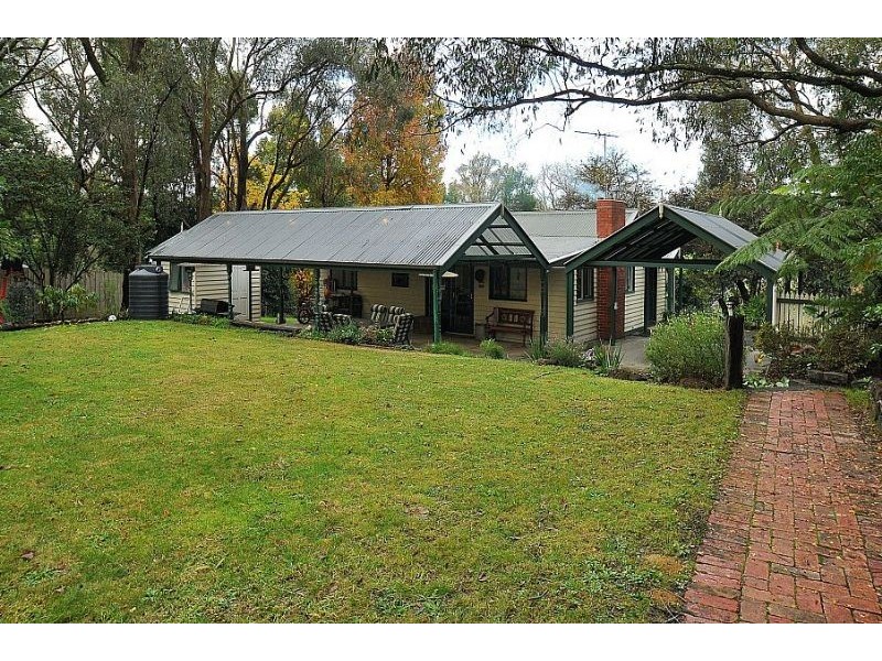 7 Butterfield Road, Emerald VIC 3782