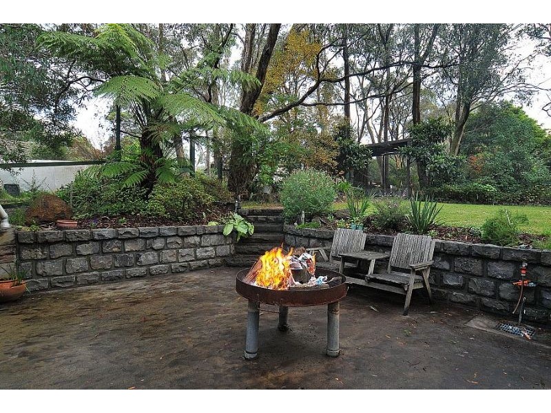 7 Butterfield Road, Emerald VIC 3782