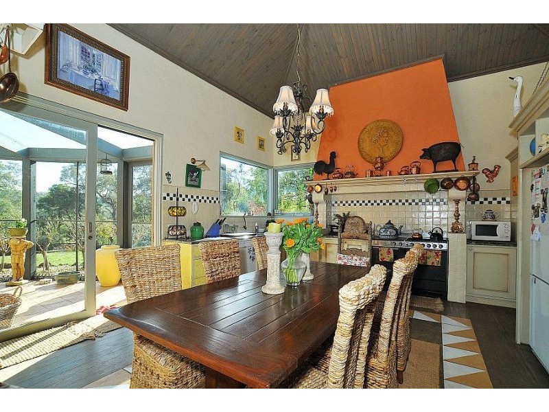 13 Cherry Road, Macclesfield VIC 3782