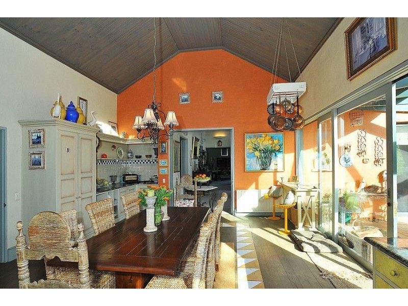 13 Cherry Road, Macclesfield VIC 3782