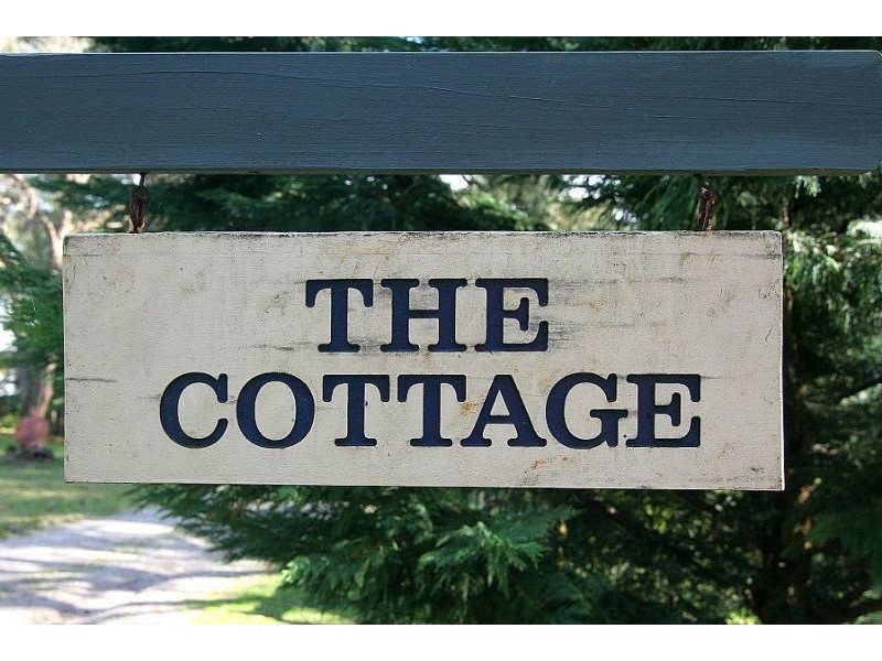 13 Cherry Road, Macclesfield VIC 3782