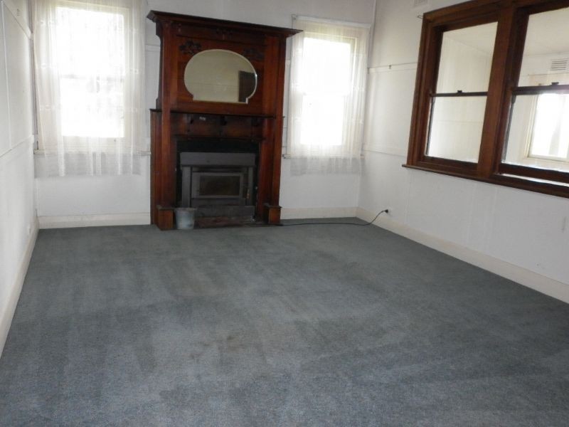 374 Evans Road, Cockatoo VIC 3781