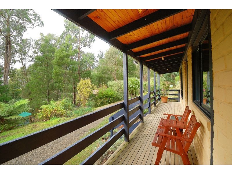 7 Wattle Court, Emerald VIC 3782