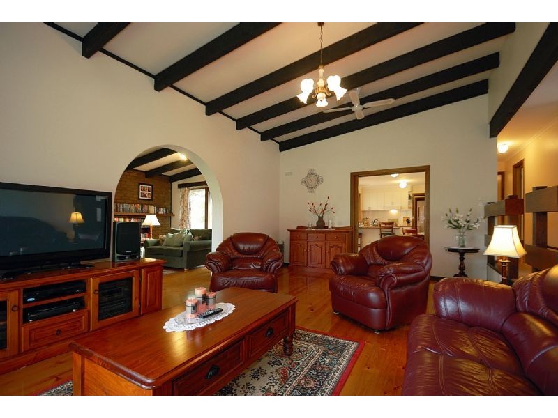 5 Andrew Court, Avonsleigh VIC 3782