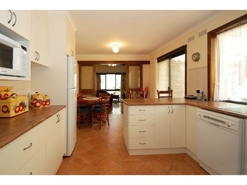 5 Andrew Court, Avonsleigh VIC 3782