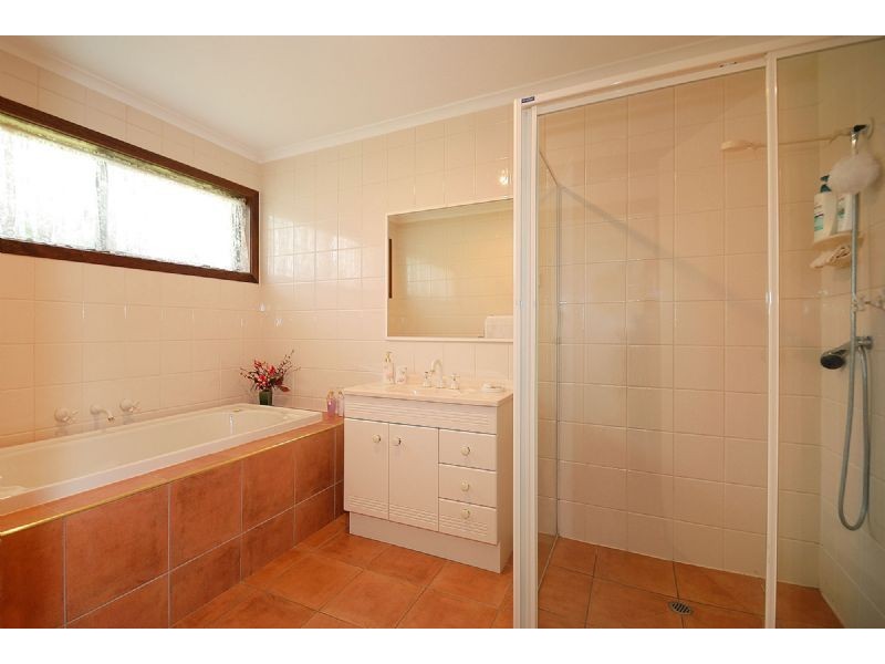 5 Andrew Court, Avonsleigh VIC 3782