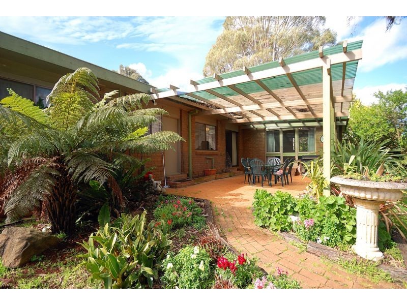 5 Andrew Court, Avonsleigh VIC 3782