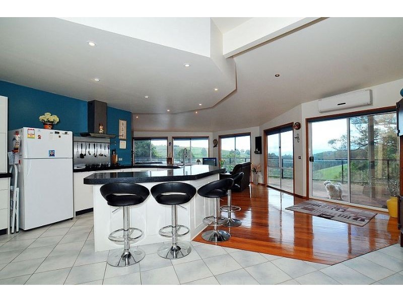 4 Duke Street, Emerald VIC 3782