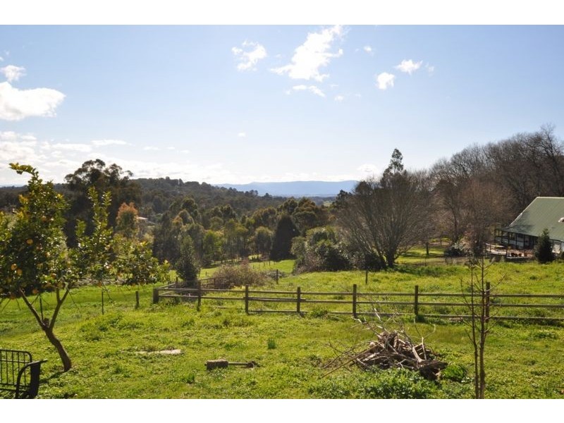389 A Belgrave Gembrook Rd, Emerald VIC 3782