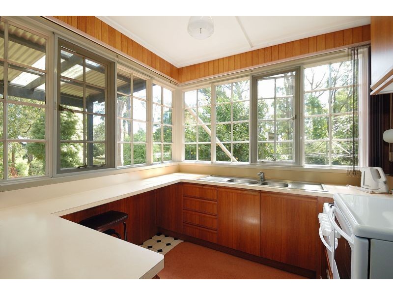 6 Majestic Drive, Emerald VIC 3782