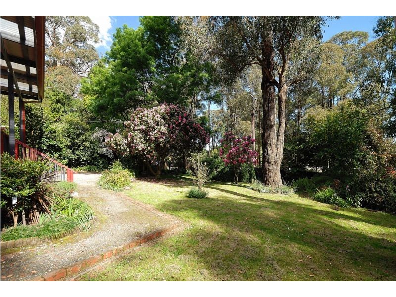 6 Majestic Drive, Emerald VIC 3782