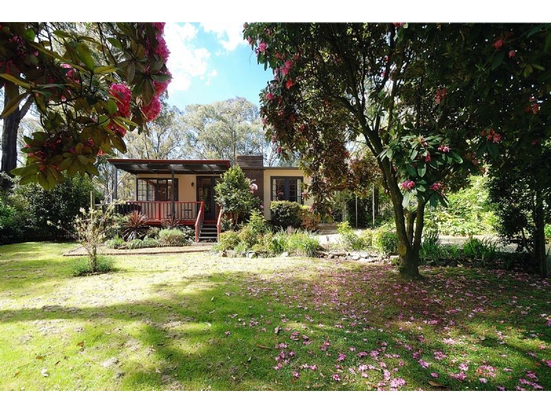 6 Majestic Drive, Emerald VIC 3782