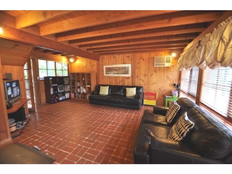 405 Belgrave Gembrook Road, Emerald VIC 3782