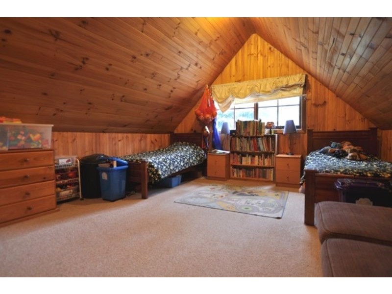 405 Belgrave Gembrook Road, Emerald VIC 3782