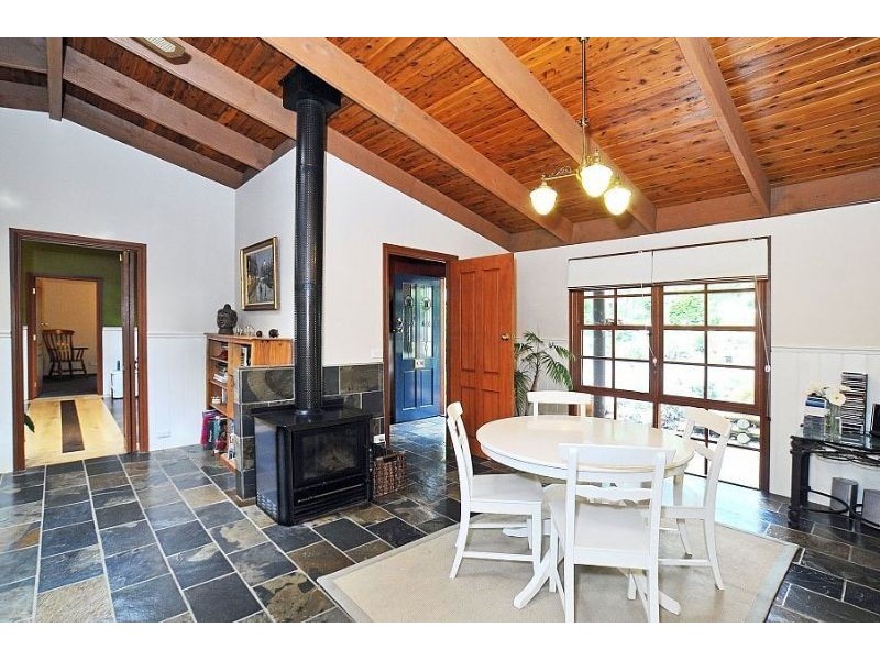 49 Fernglade Drive, Emerald VIC 3782