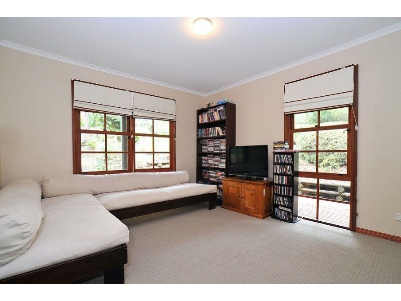 49 Fernglade Drive, Emerald VIC 3782