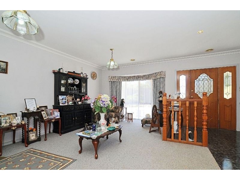 15 Russell Road, Gembrook VIC 3783