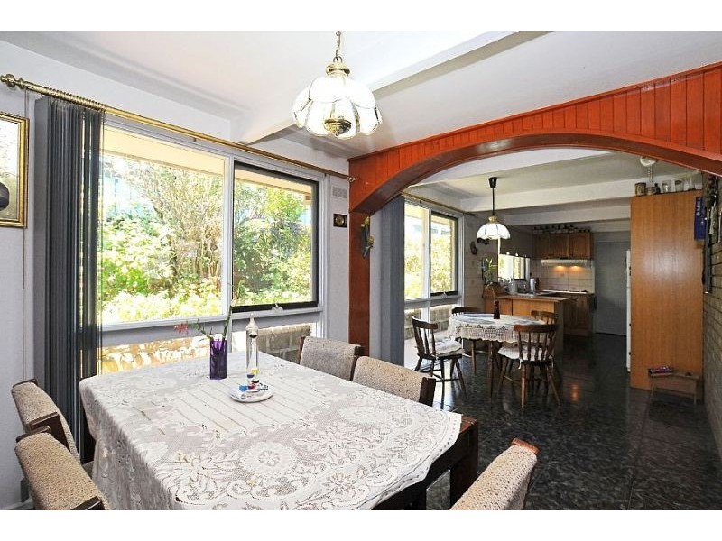 15 Russell Road, Gembrook VIC 3783