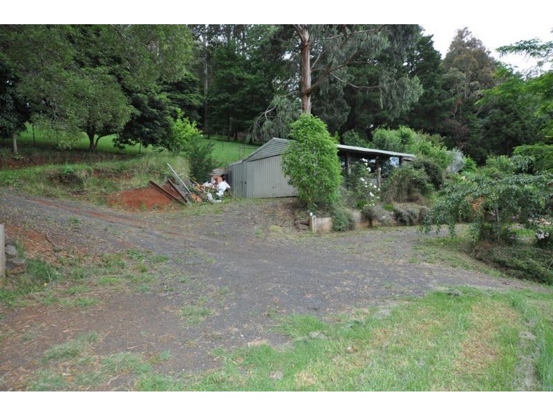 5 Sydney Avenue, Emerald VIC 3782