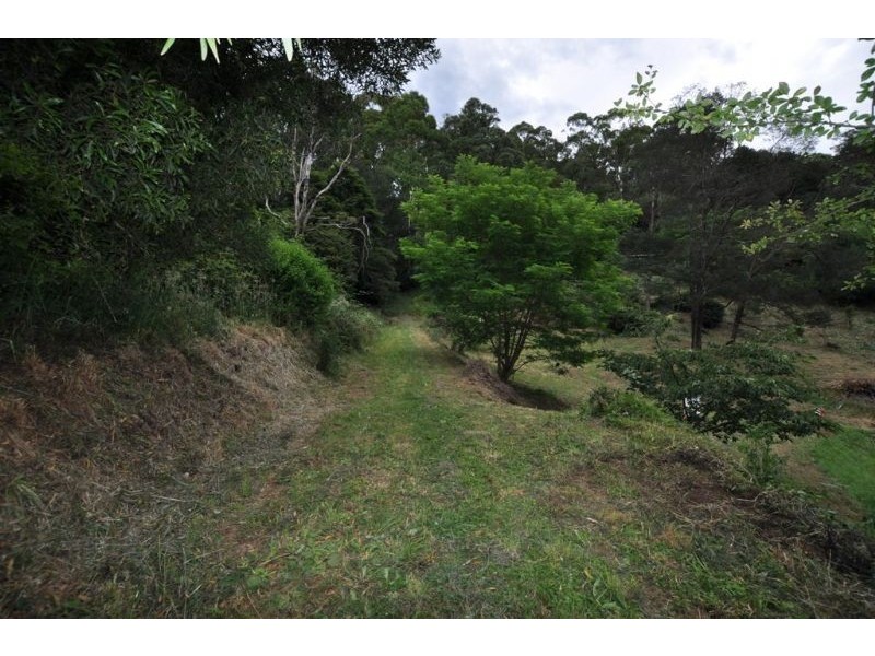 5 Sydney Avenue, Emerald VIC 3782