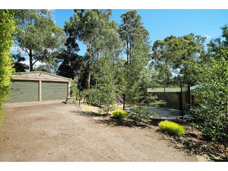 13 Wright Road, Avonsleigh VIC 3782