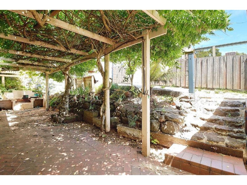4 Heroes Avenue, Gembrook VIC 3783