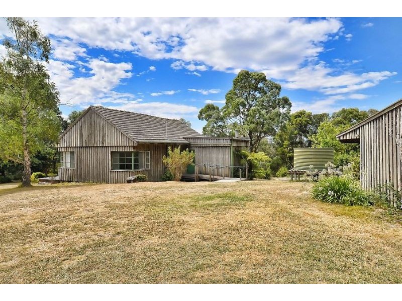 395 Evans Road, Cockatoo VIC 3781