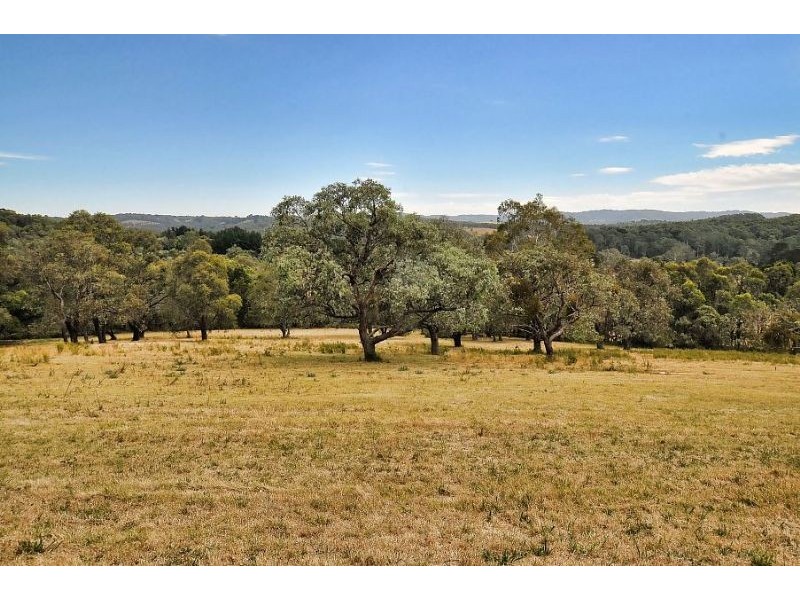 395 Evans Road, Cockatoo VIC 3781