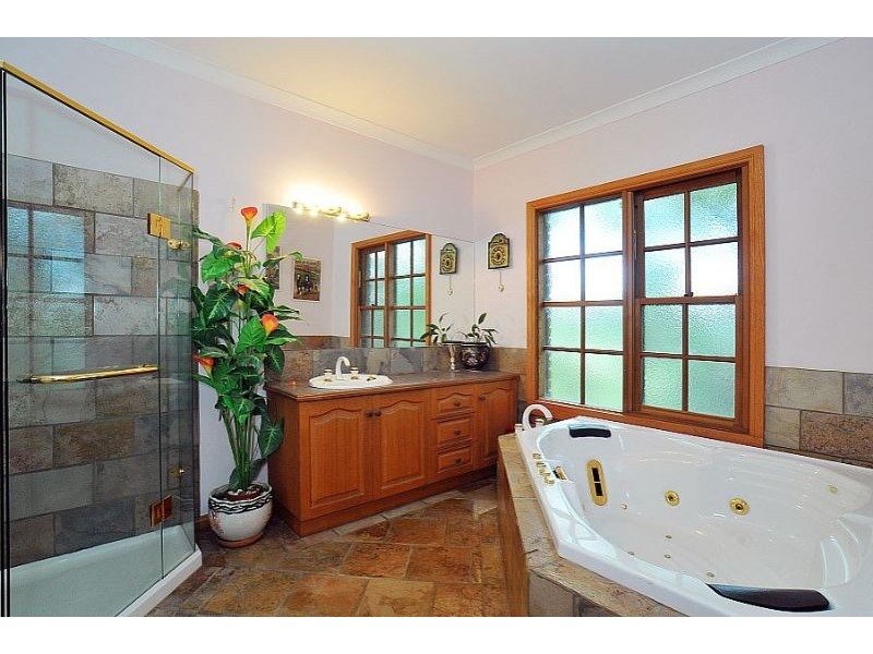7 Majestic Drive, Emerald VIC 3782