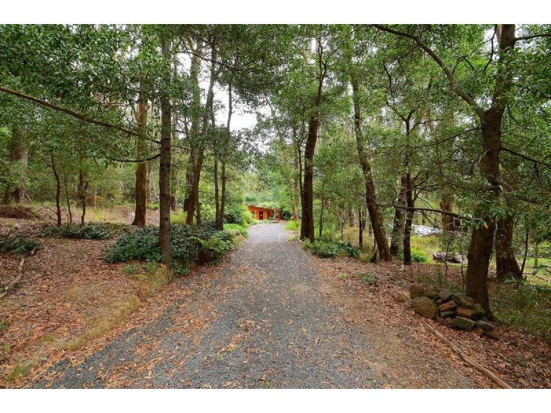3 Hillcrest Court, Cockatoo VIC 3781