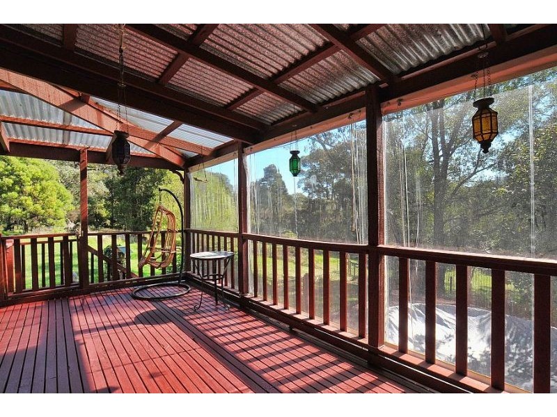 28 Aura-Vale Road, Menzies Creek VIC 3159