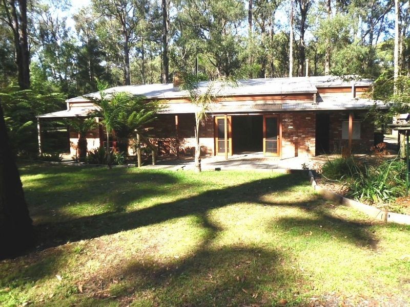 12 Wong Hee Road, Emerald VIC 3782