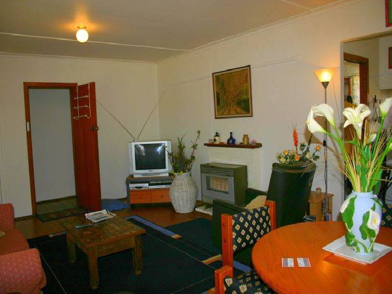 22 MAHOGANY AVENUE, Frankston North VIC 3200