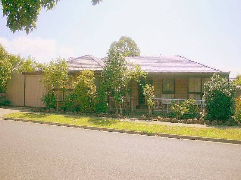 1 MINTON DRIVE, Frankston VIC 3199