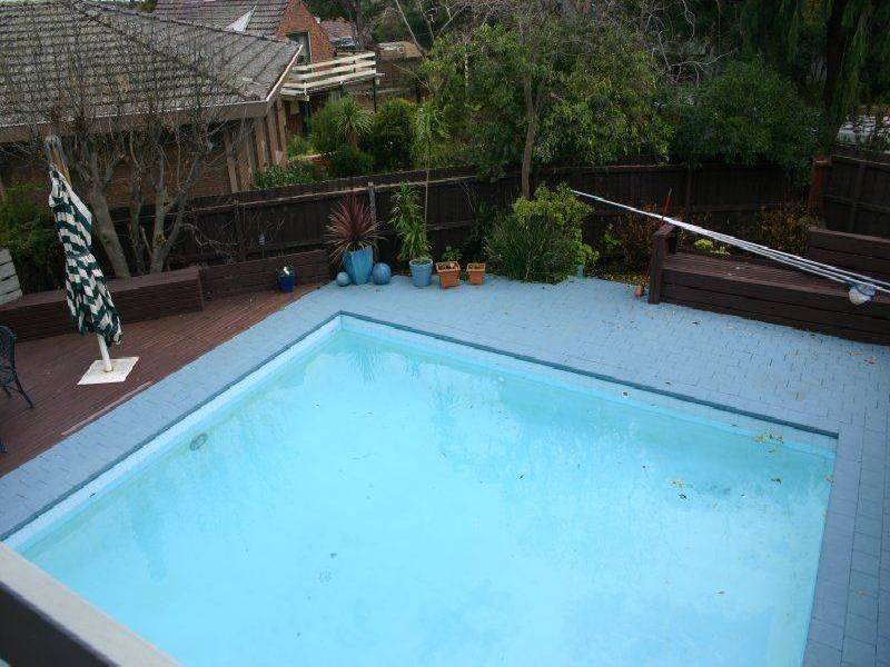 2 MERIBAH COURT, Frankston VIC 3199