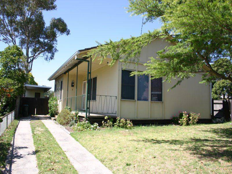 7 KARRI COURT, Frankston North VIC 3200