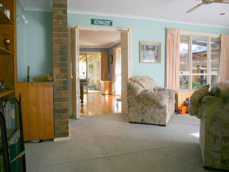 34 Glenview Crescent, Frankston VIC 3199