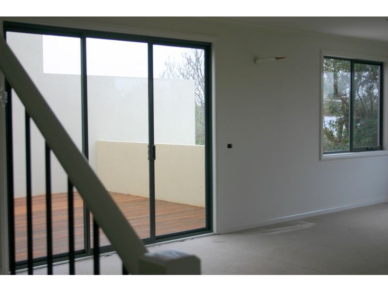 3/235 Nepean Highway, Seaford VIC 3198