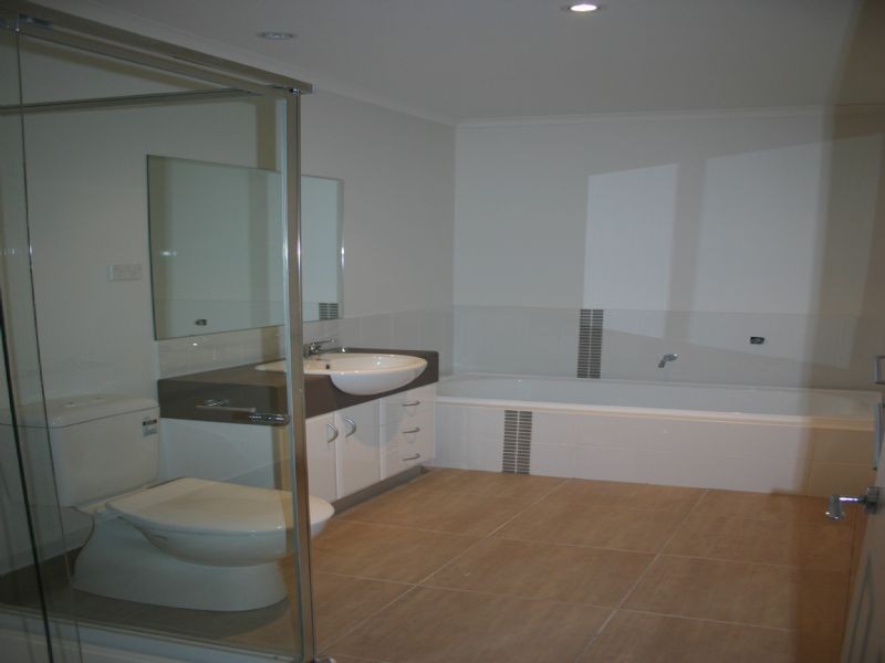 3/235 Nepean Highway, Seaford VIC 3198