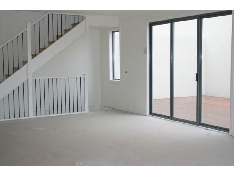 3/235 Nepean Highway, Seaford VIC 3198