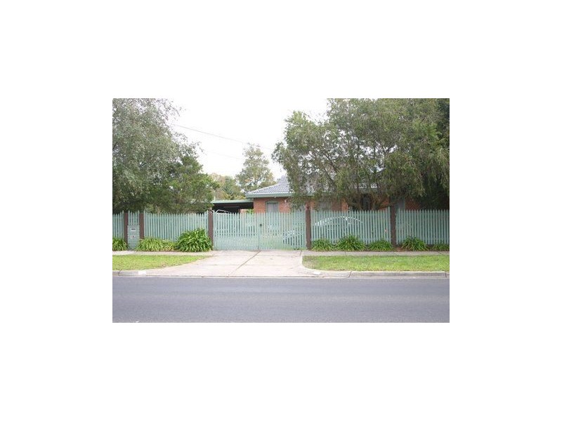 76 Heatherhill Road, Frankston VIC 3199