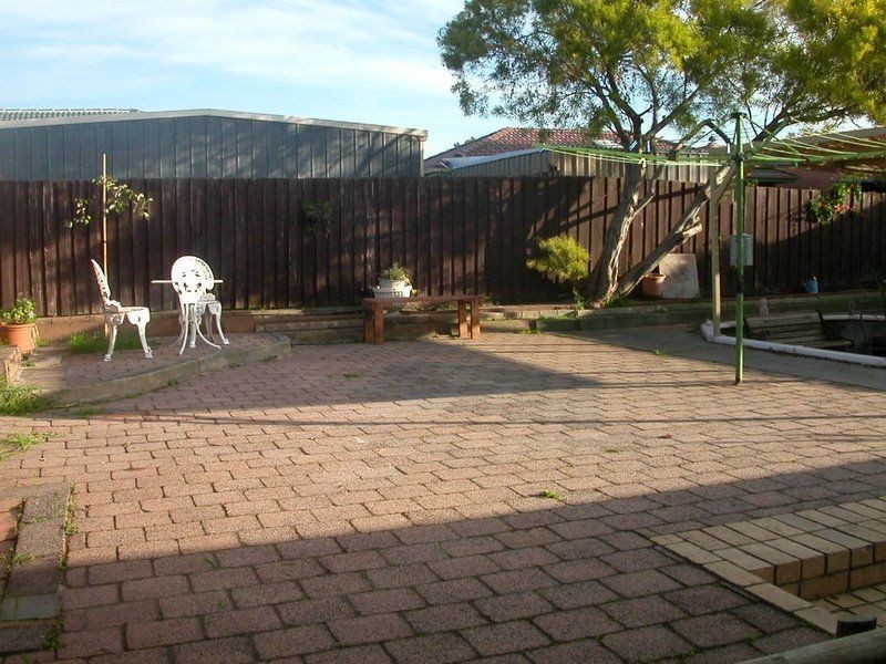 22 KASHMIR CRESCENT, Frankston VIC 3199