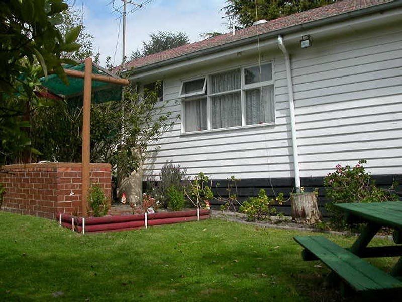 13 COOGEE AVENUE, Frankston VIC 3199