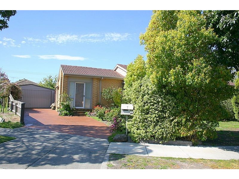7 Smeaton Court, Frankston South VIC 3199