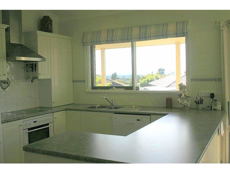 36 Bangor Drive, Frankston VIC 3199