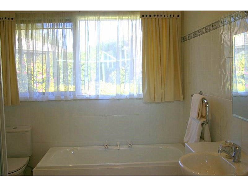 36 Bangor Drive, Frankston VIC 3199