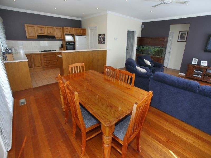 41 Manor Drive, Frankston South VIC 3199